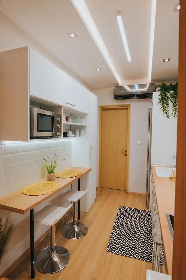 New Cozy By The Sea Apartment Thessaloniki